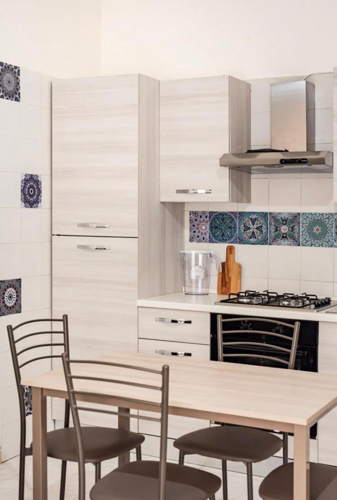 Spagno Li'S House Napoli Dış mekan fotoğraf